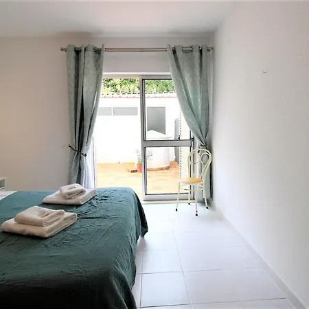 Ocean View By Homing דירה אלבופיירה